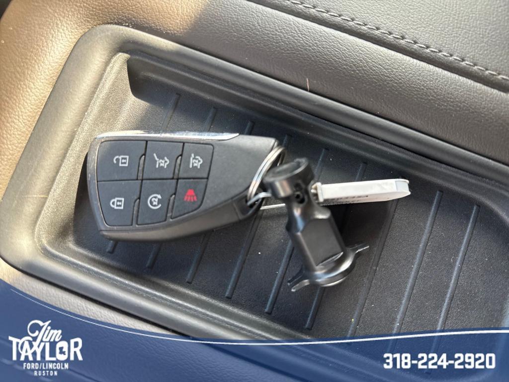 used 2022 Chevrolet Suburban car, priced at $39,987