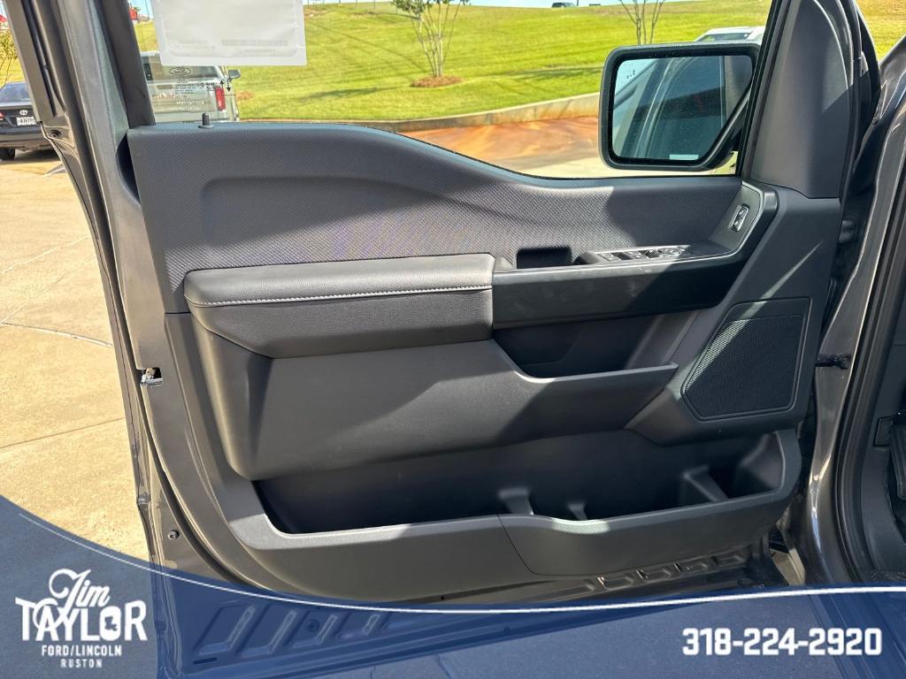 new 2025 Ford F-150 car, priced at $52,830