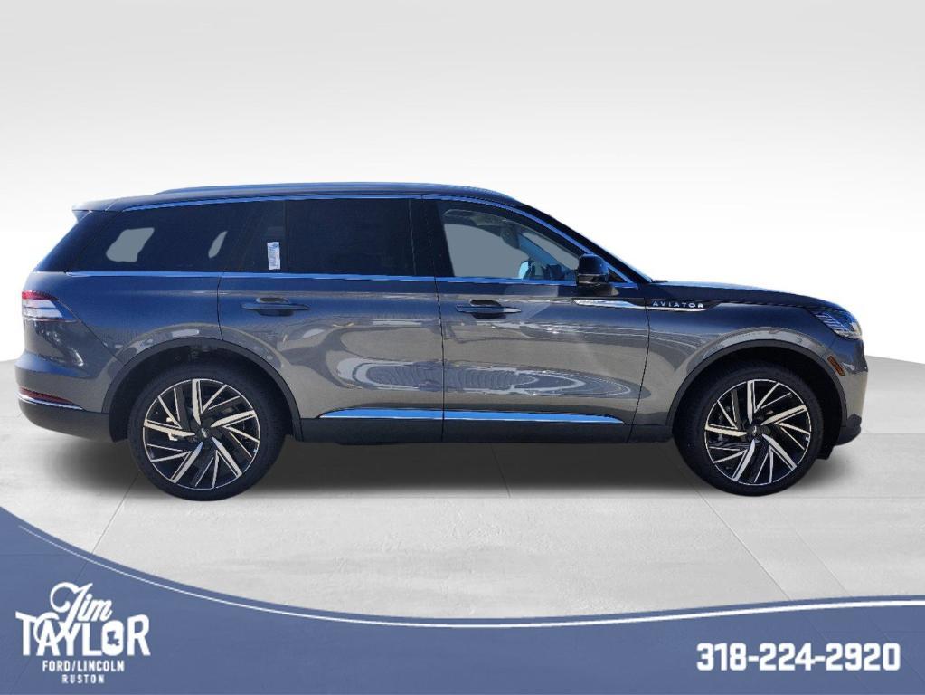 new 2025 Lincoln Aviator car, priced at $80,140