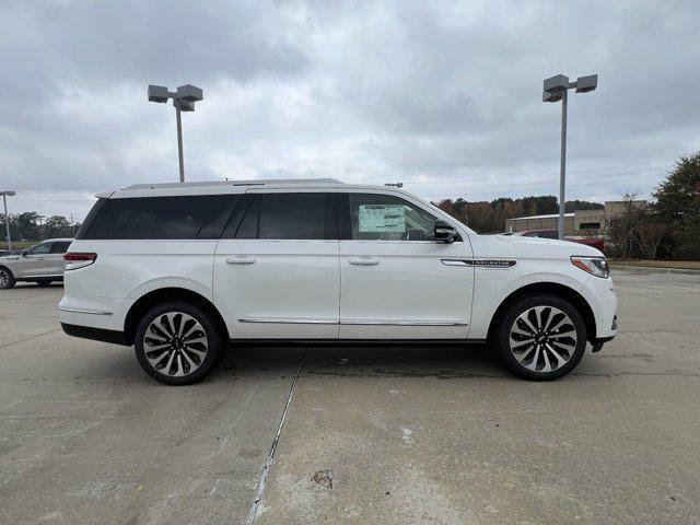 new 2024 Lincoln Navigator car, priced at $108,745