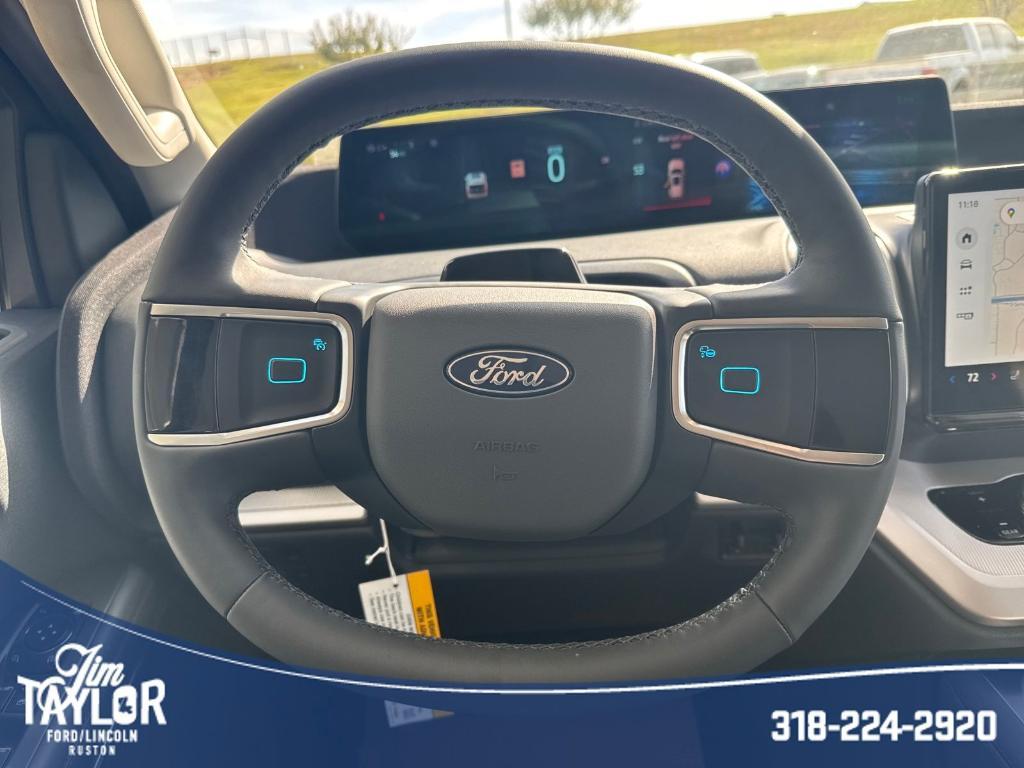 new 2025 Ford Expedition car, priced at $70,340