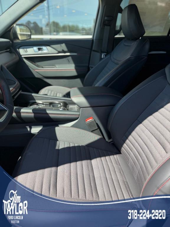 new 2025 Ford Explorer car, priced at $49,580