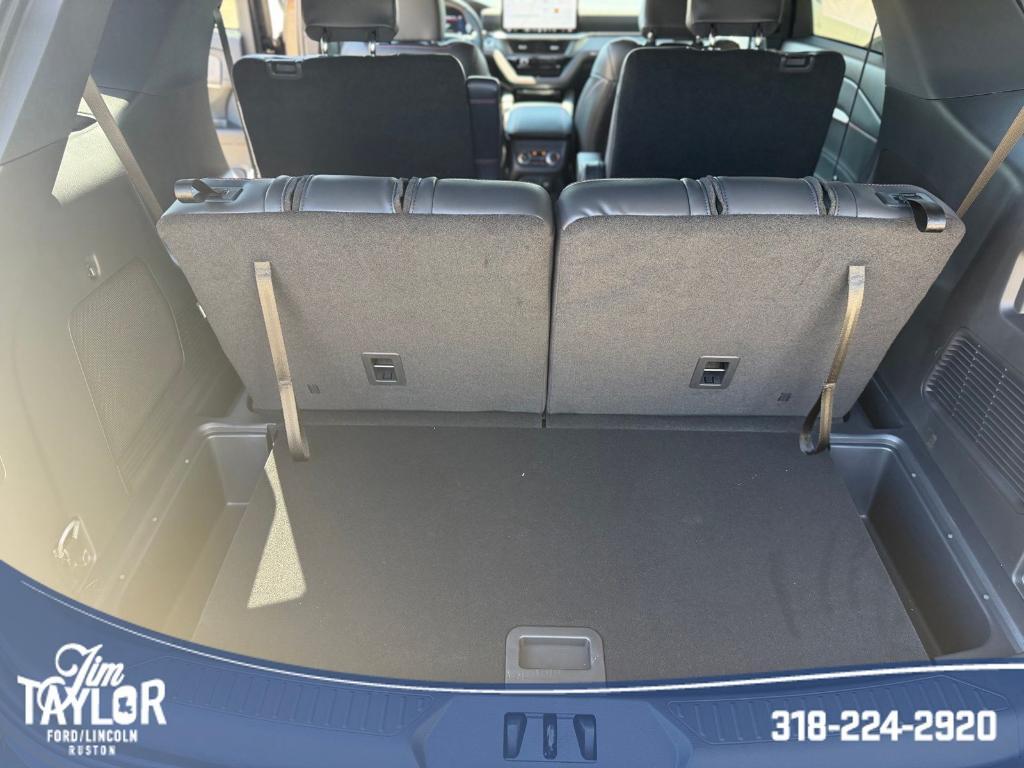 new 2025 Ford Explorer car, priced at $49,580