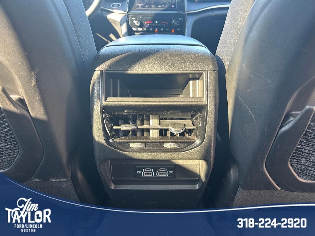 used 2024 Jeep Grand Cherokee car, priced at $29,987
