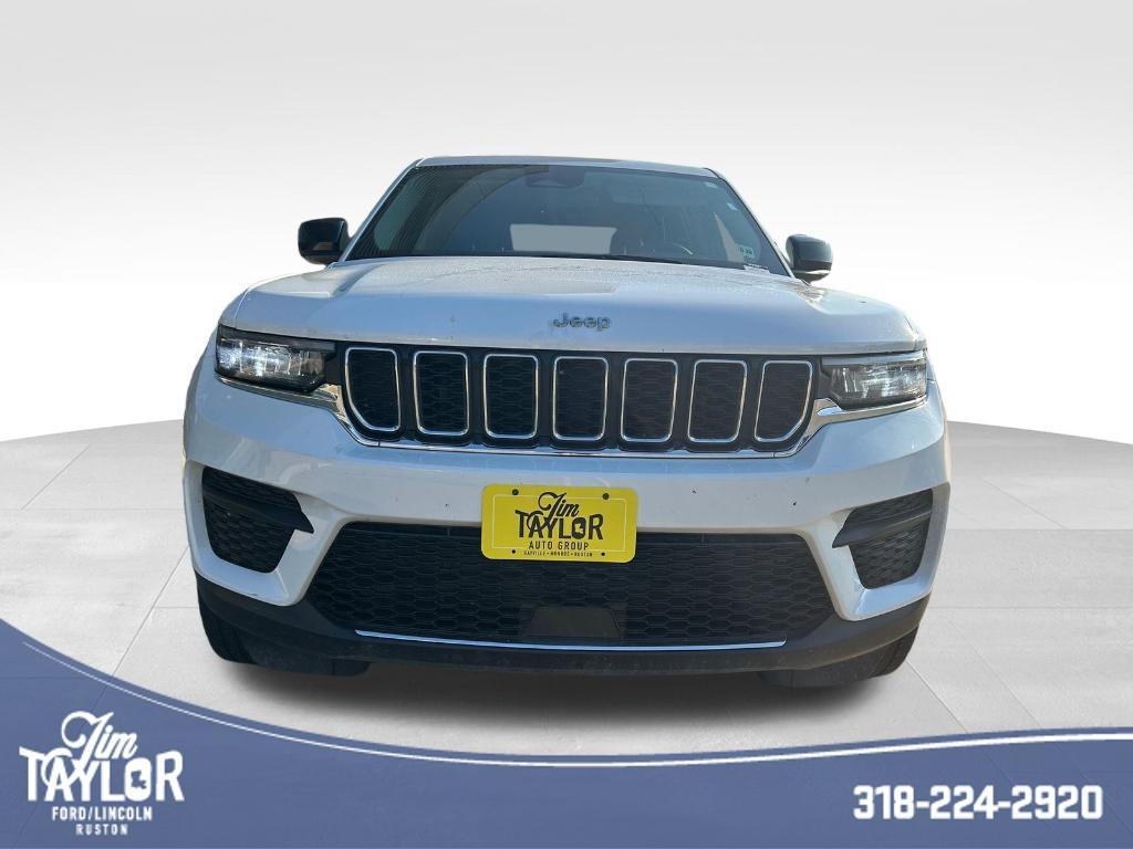 used 2024 Jeep Grand Cherokee car, priced at $29,987