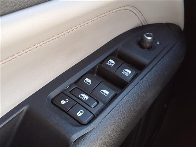 used 2023 Jeep Compass car, priced at $22,999