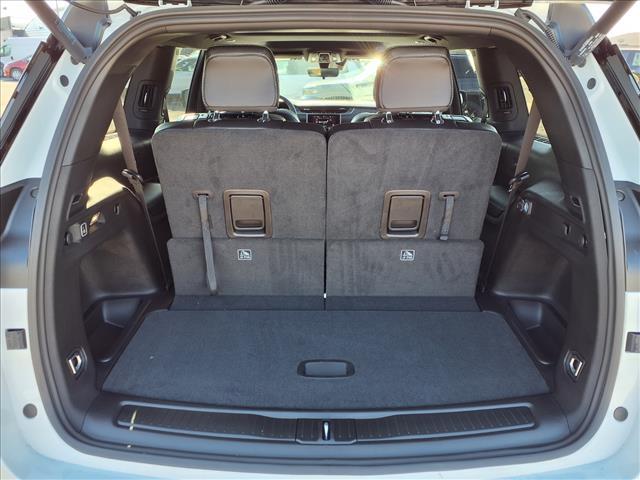 new 2025 Jeep Grand Cherokee L car, priced at $46,900