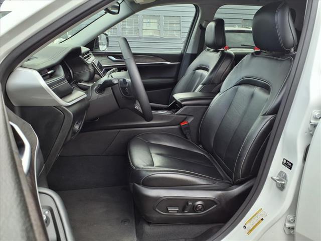 used 2023 Jeep Grand Cherokee car, priced at $30,900