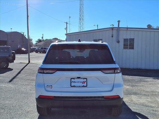 new 2025 Jeep Grand Cherokee car, priced at $46,135