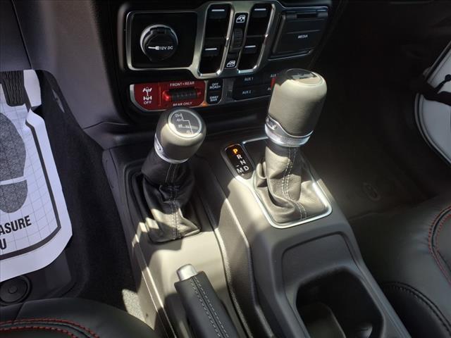 new 2025 Jeep Wrangler car, priced at $72,880