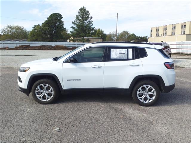 new 2024 Jeep Compass car, priced at $27,265