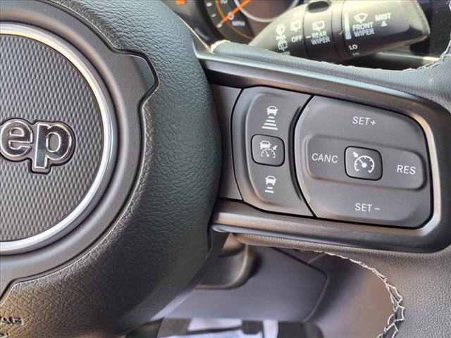 new 2025 Jeep Wrangler car, priced at $46,480