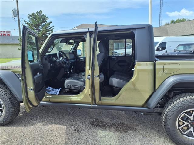 new 2025 Jeep Gladiator car, priced at $59,800