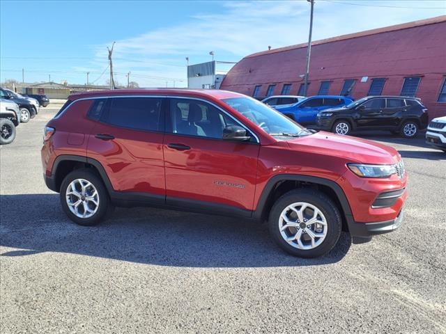 new 2025 Jeep Compass car, priced at $27,500