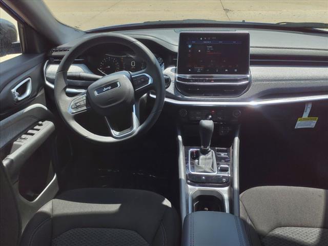 new 2024 Jeep Compass car, priced at $25,990