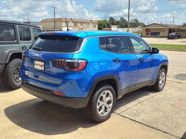 new 2024 Jeep Compass car, priced at $25,990