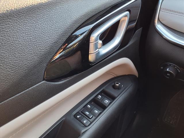 used 2023 Jeep Compass car, priced at $22,900