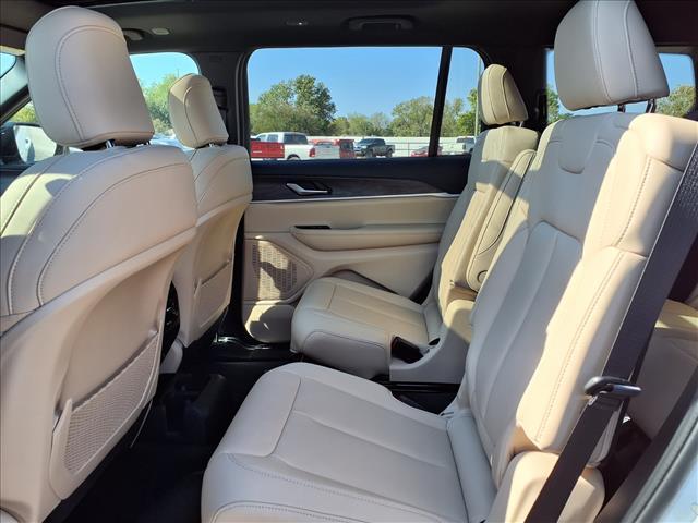 new 2025 Jeep Grand Cherokee L car, priced at $52,900