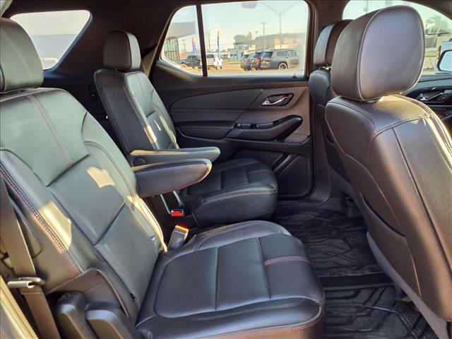 used 2023 Chevrolet Traverse car, priced at $31,900