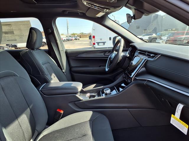 new 2025 Jeep Grand Cherokee L car, priced at $45,920