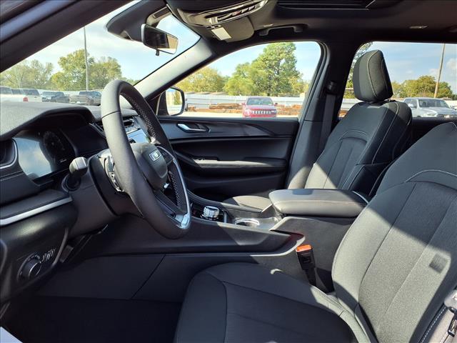 new 2025 Jeep Grand Cherokee L car, priced at $45,920