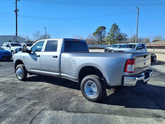 new 2024 Ram 3500 car, priced at $60,958