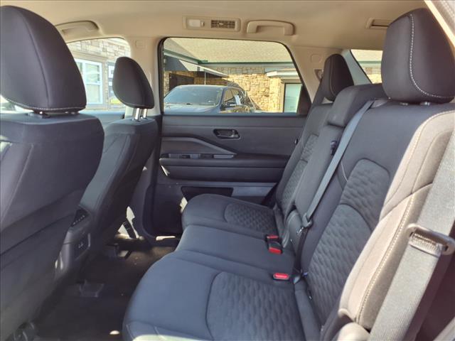 used 2025 Nissan Pathfinder car, priced at $34,900
