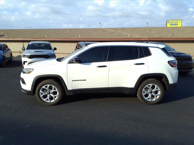 new 2025 Jeep Compass car, priced at $26,900