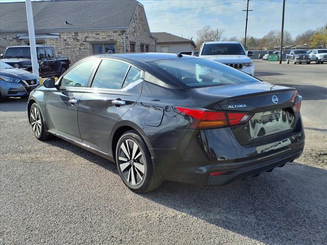 used 2022 Nissan Altima car, priced at $20,900