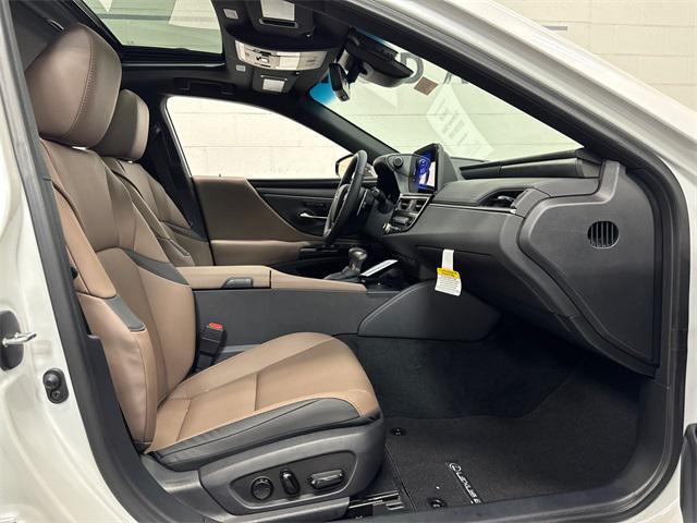 new 2025 Lexus ES 350 car, priced at $48,350