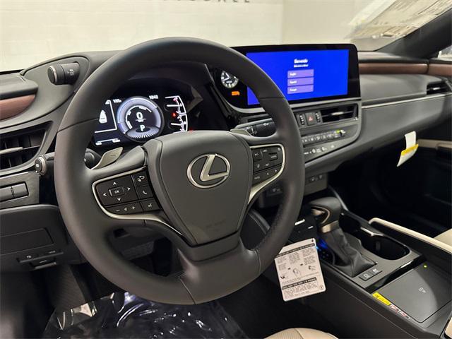 new 2025 Lexus ES 300h car, priced at $50,299