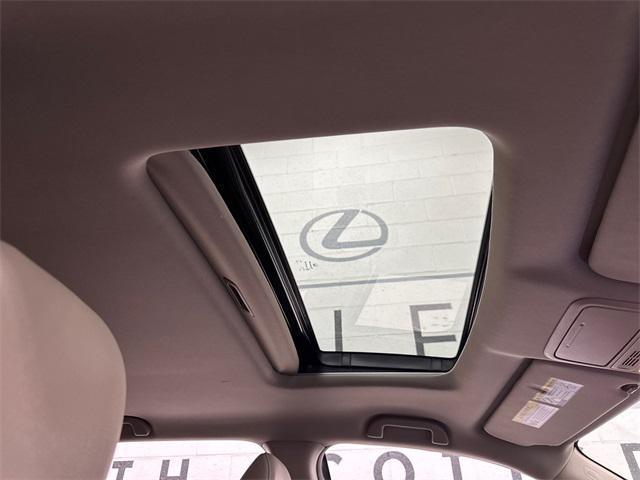 used 2016 Honda Pilot car, priced at $15,877