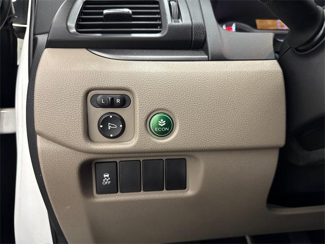 used 2016 Honda Pilot car, priced at $15,877