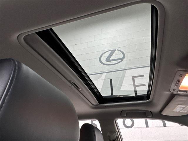 used 2004 Lexus RX 330 car, priced at $8,455