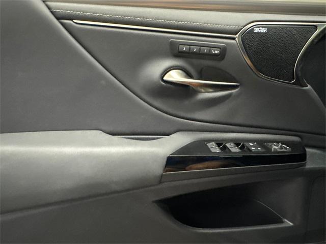 used 2024 Lexus ES 300h car, priced at $48,974