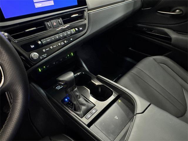 used 2024 Lexus ES 300h car, priced at $48,974