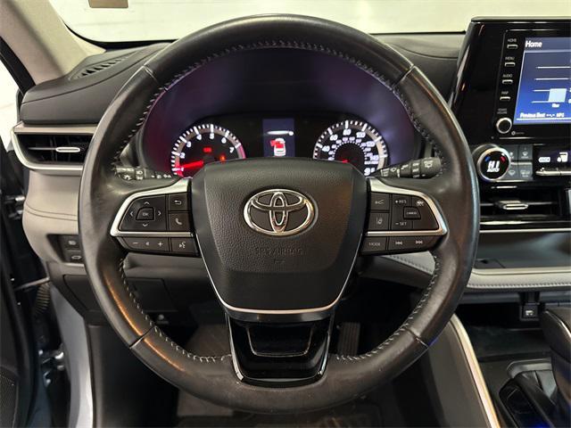 used 2021 Toyota Highlander car, priced at $28,971