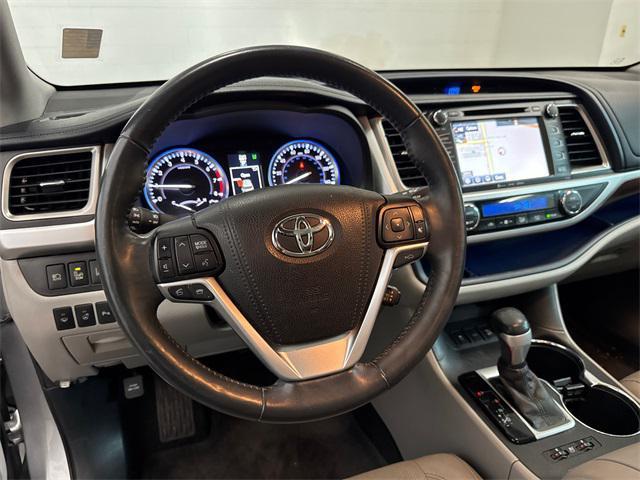 used 2016 Toyota Highlander car, priced at $19,989