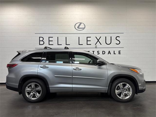 used 2016 Toyota Highlander car, priced at $19,989