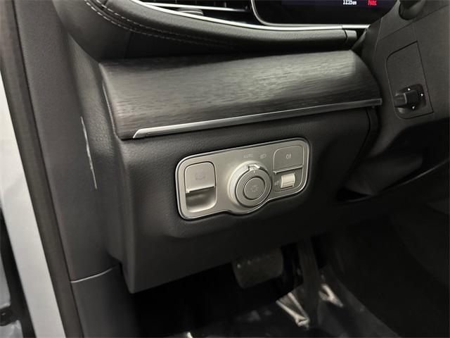 used 2025 Mercedes-Benz GLE 450 car, priced at $76,974