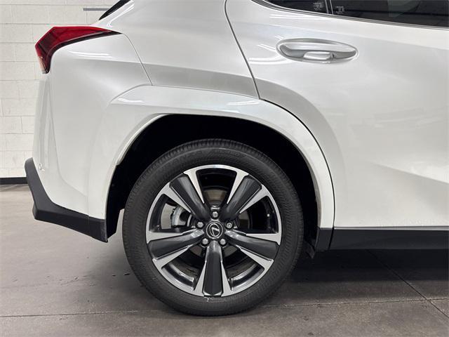 used 2025 Lexus UX 300h car, priced at $40,887
