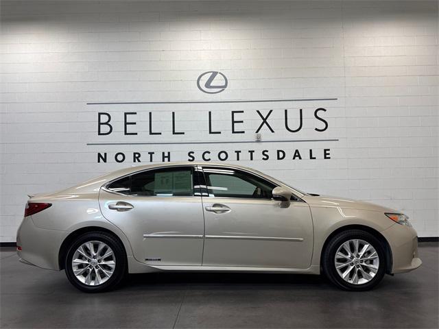 used 2014 Lexus ES 300h car, priced at $18,677