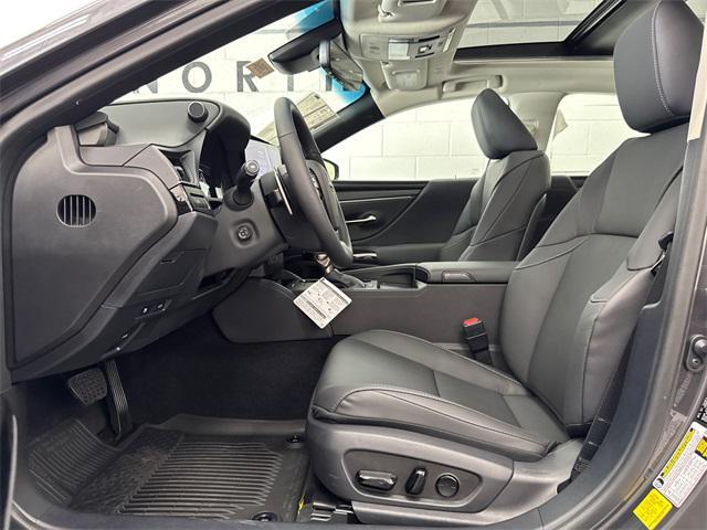 new 2025 Lexus ES 350 car, priced at $50,274