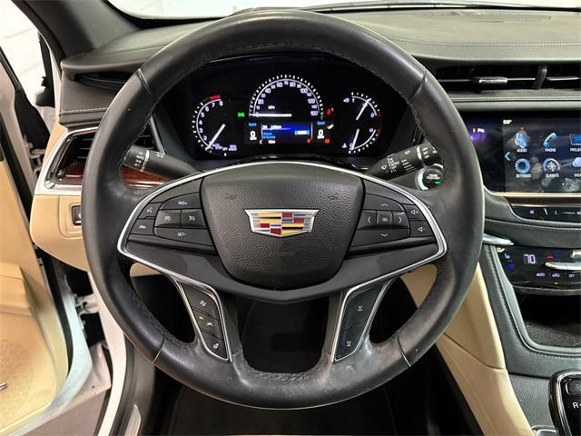 used 2017 Cadillac XT5 car, priced at $22,488