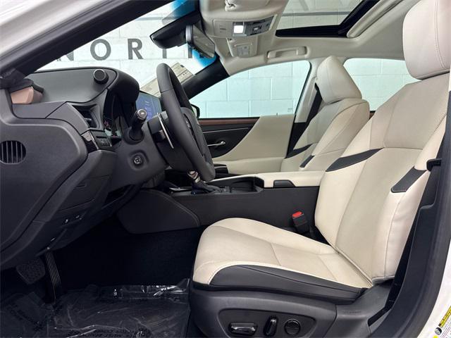 new 2025 Lexus ES 300h car, priced at $50,744