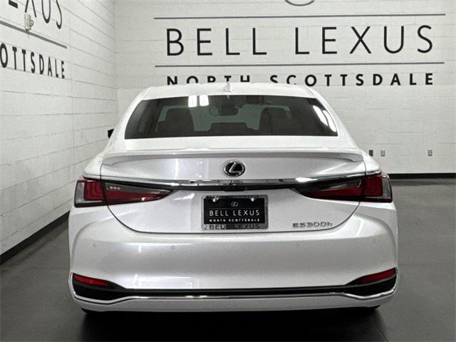 new 2025 Lexus ES 300h car, priced at $50,744