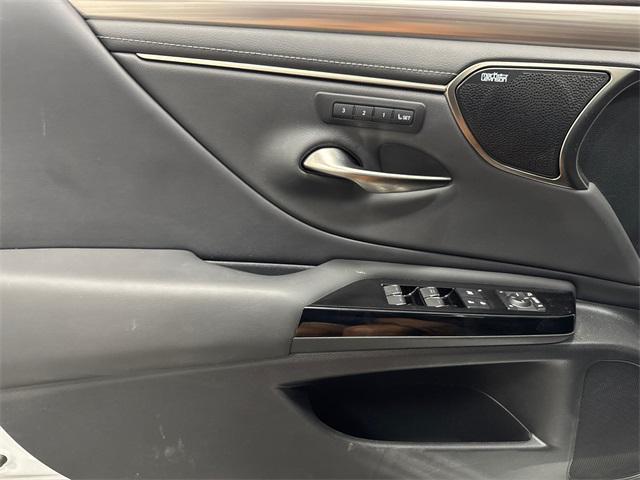 used 2022 Lexus ES 350 car, priced at $44,971