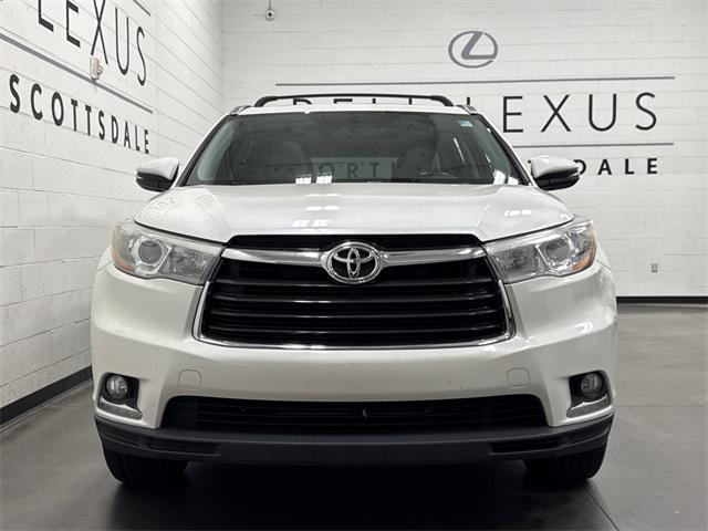 used 2015 Toyota Highlander car, priced at $17,974