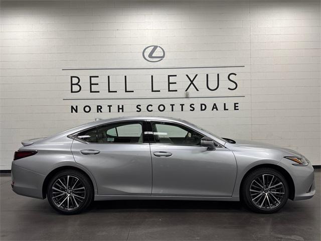 new 2025 Lexus ES 300h car, priced at $49,399