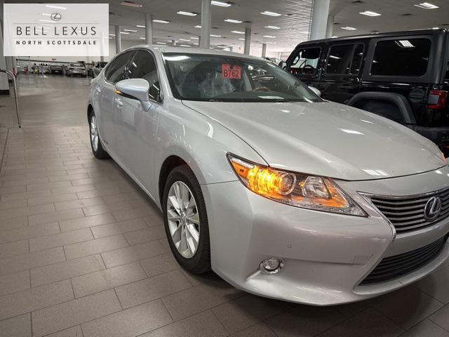 used 2015 Lexus ES 300h car, priced at $16,987